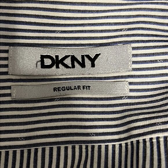 DKNY Men’s Blue and White Striped‎ Long Sleeve Button Down Shirt Size 16.5 - Picture 9 of 12